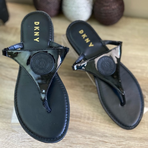 DNKY Donna Karan New York black thong summer Sandler Women’s size 6.5 M unworn - Picture 6 of 8